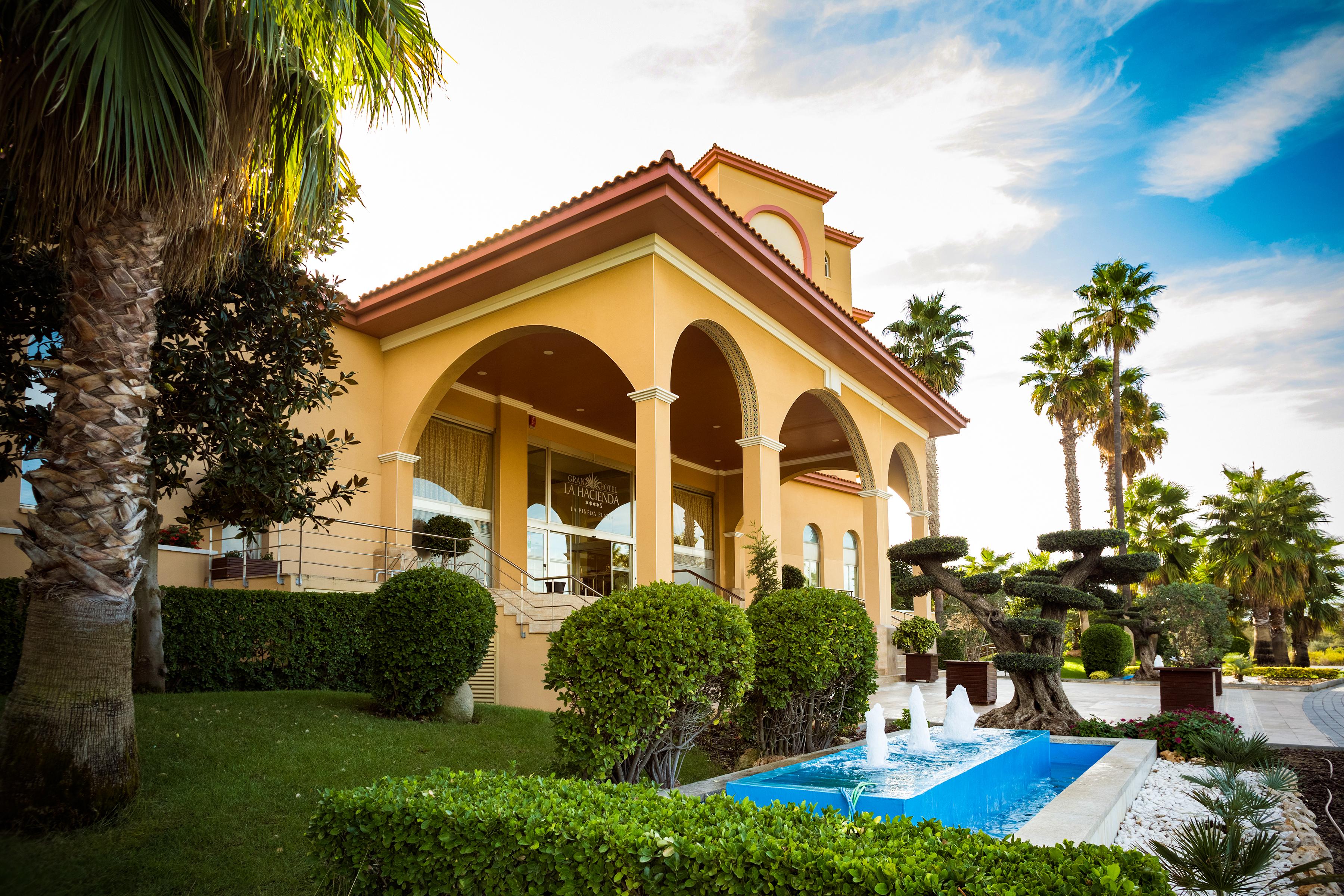 Ohtels La Hacienda Otel La Pineda Dış mekan fotoğraf