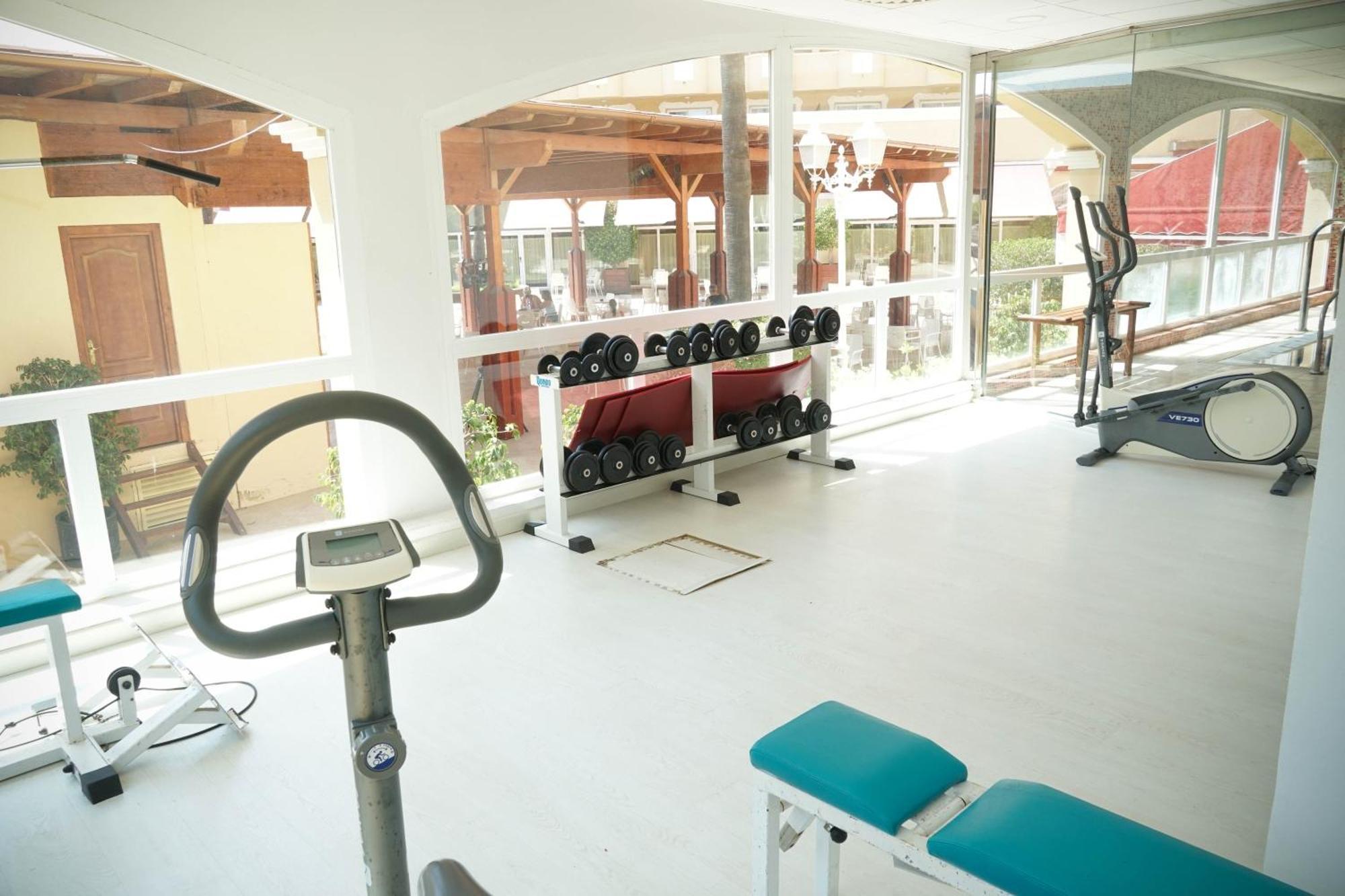 Ohtels La Hacienda Otel La Pineda Dış mekan fotoğraf