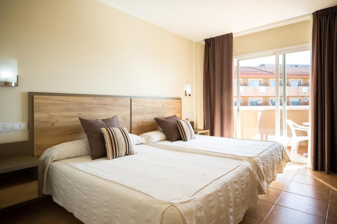 Ohtels La Hacienda Otel La Pineda Dış mekan fotoğraf